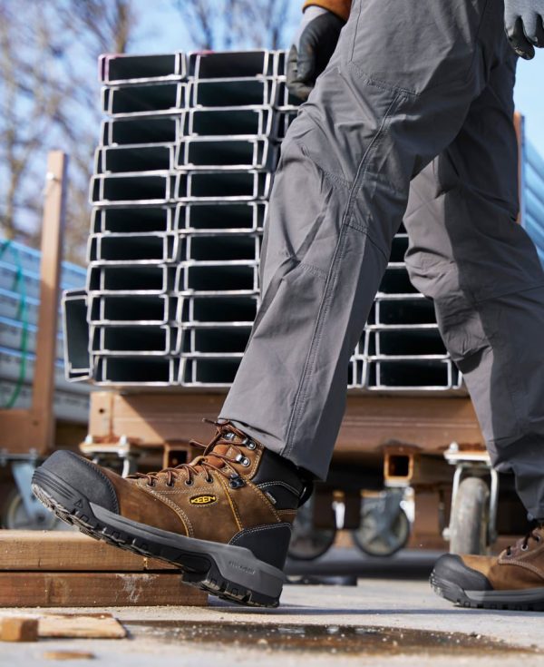 Men's Evanston 6 Insulated Waterproof Boot (Carbon Toe)  |  Bison/Black