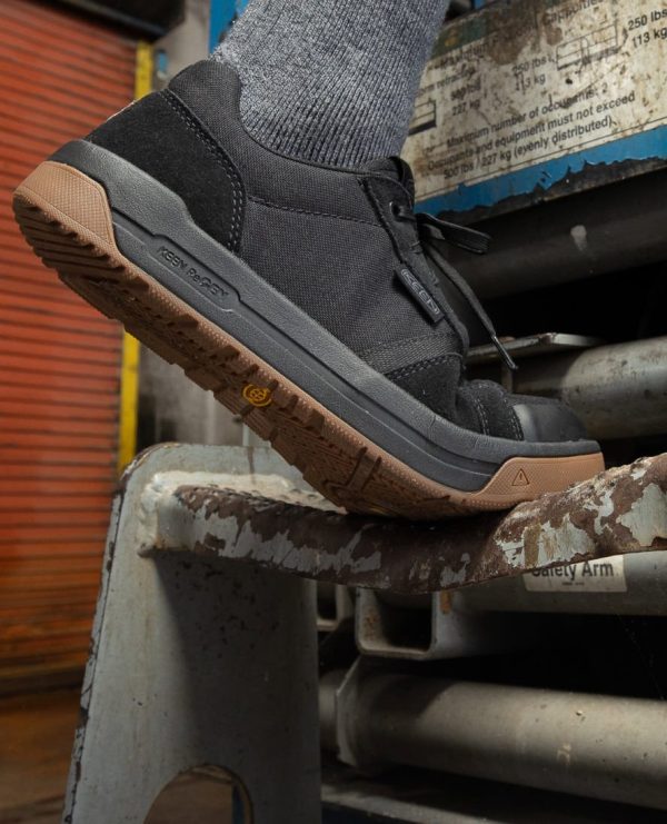 Men's Kenton Work Shoe (Carbon Toe)  |  Black/Gum