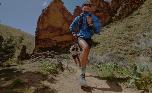 Women's Roam Trail Running Shoe | Black/Magnet