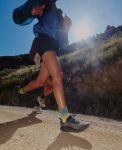 Women's Roam Trail Running Shoe | Black/Magnet