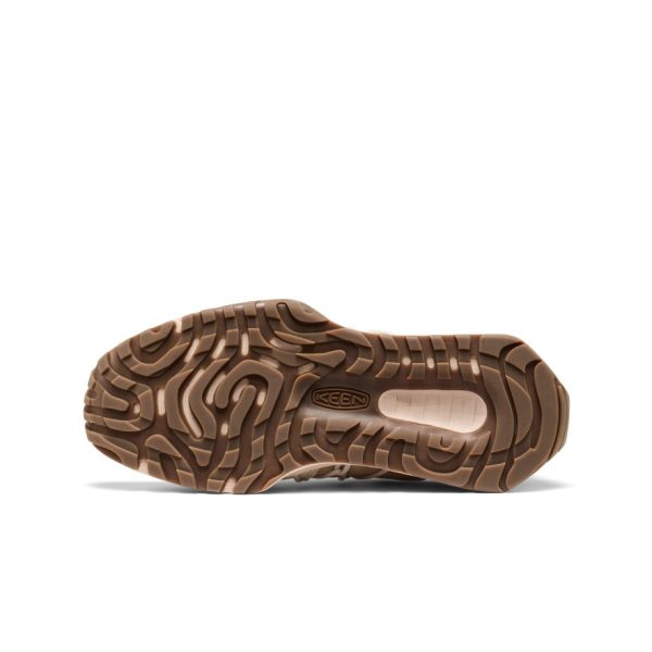 Women's UNEEK Trekker Sneaker | Plaza Taupe/Cameo Rose