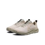 Men's Wander Trail Running Shoe | Star White/Desert Sage