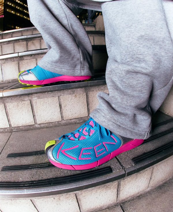 Women's A86 Sneaker  |  Swedish Blue/Shocking Pink