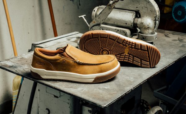 Men's Gibson Slip-On Work Shoe (Carbon Toe)  |  Belgian/Gum