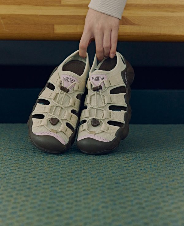 Women's Hyperport H2 emmi Sandal  |  Birch/Dark Earth